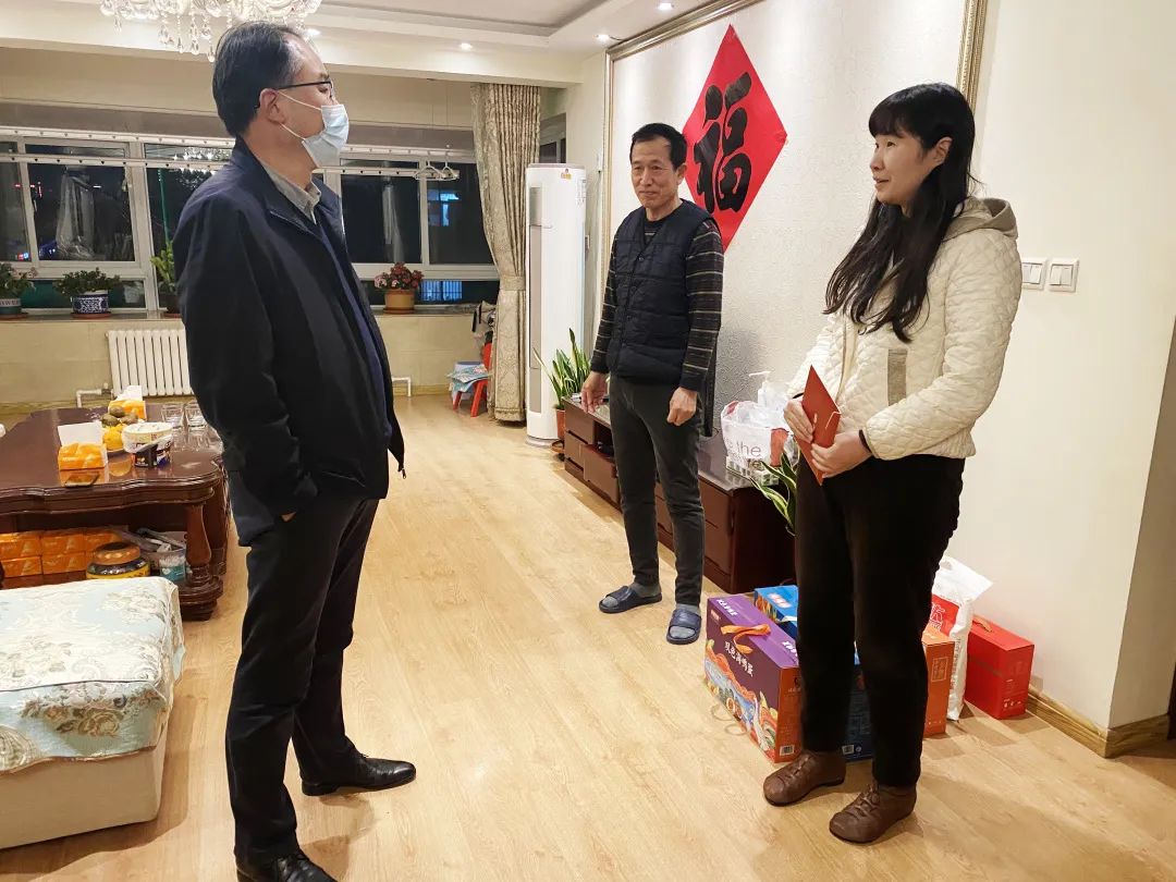 魯商服務工會開展“一線駐守·暖心護航”走訪慰問活動